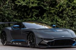 开云体育APP下载-冰火双刃，欧文无解单打撕裂防线，马刺团队洪流淹没老鹰