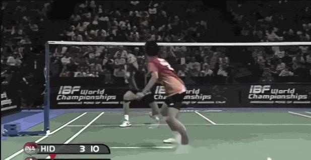 中国羽毛球队完胜法国羽毛球队，陶菲克爆发神勇