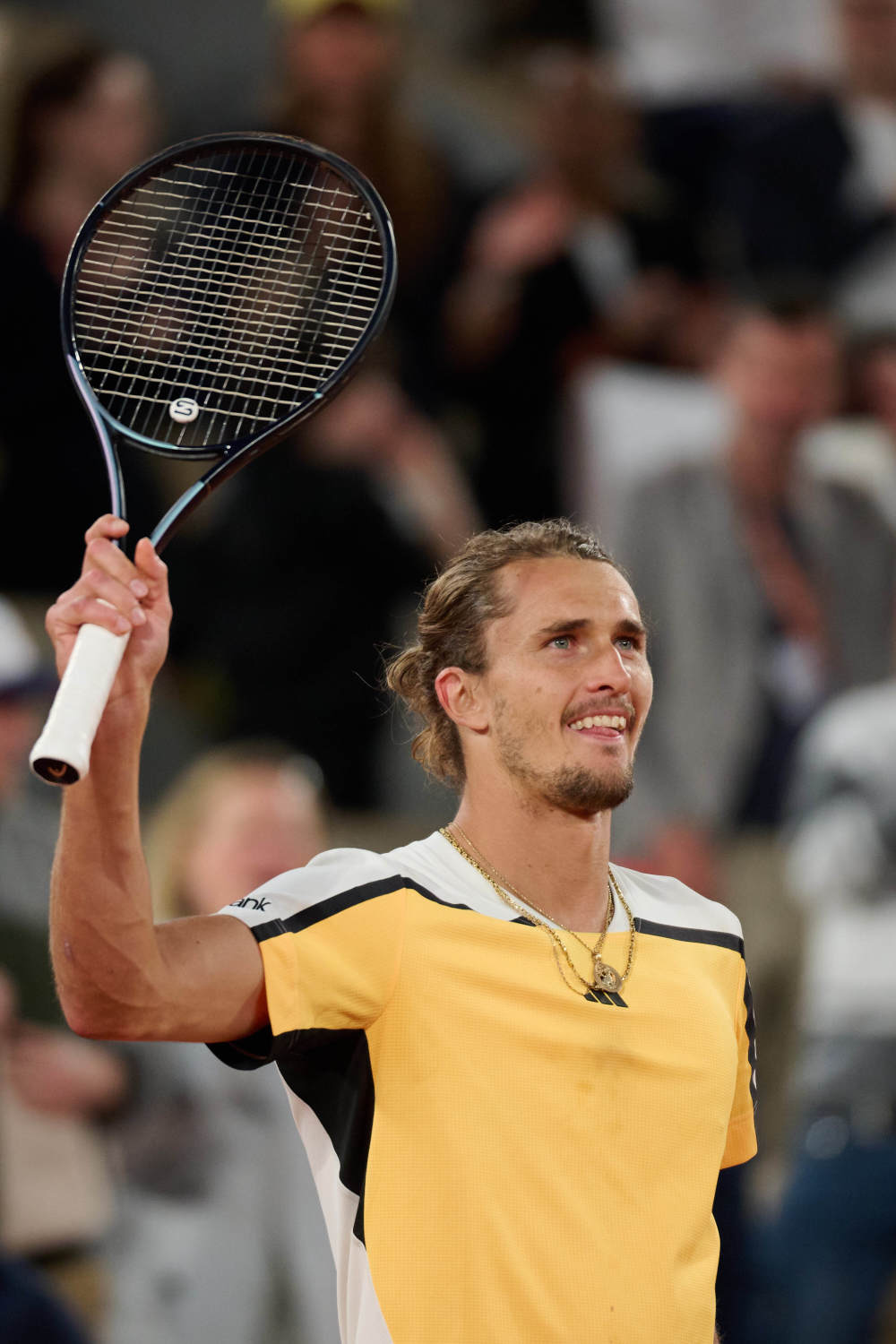 关于英国网球队强势世界网球队，兹维列夫送出助攻的信息