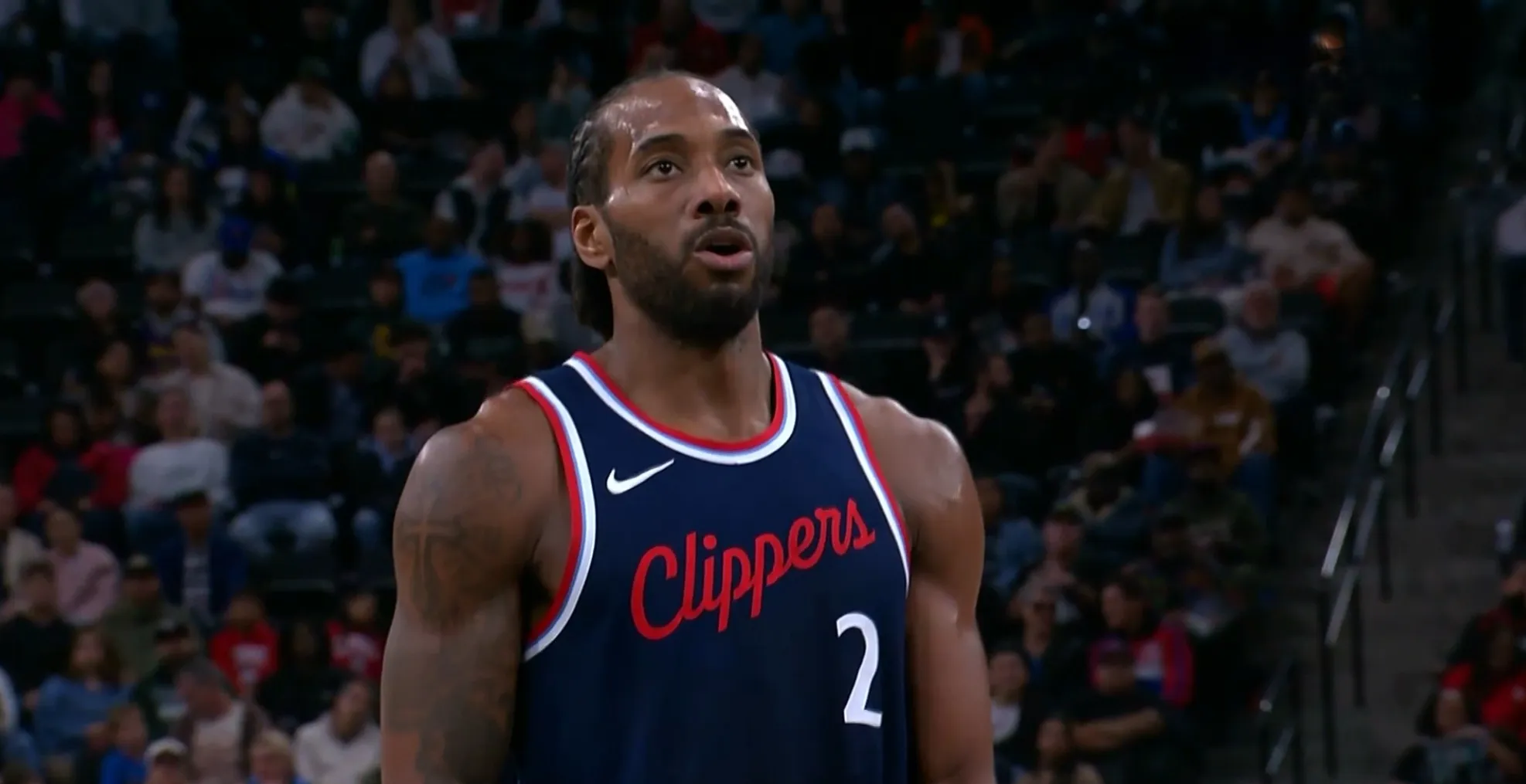 掘金逆转鹈鹕,伦纳德制霸全场 掘金逆转鹈鹕,伦纳德制霸全场