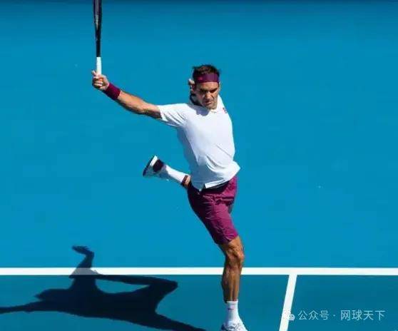 澳大利亚网球队轻取意大利网球队，费德勒惊艳世界