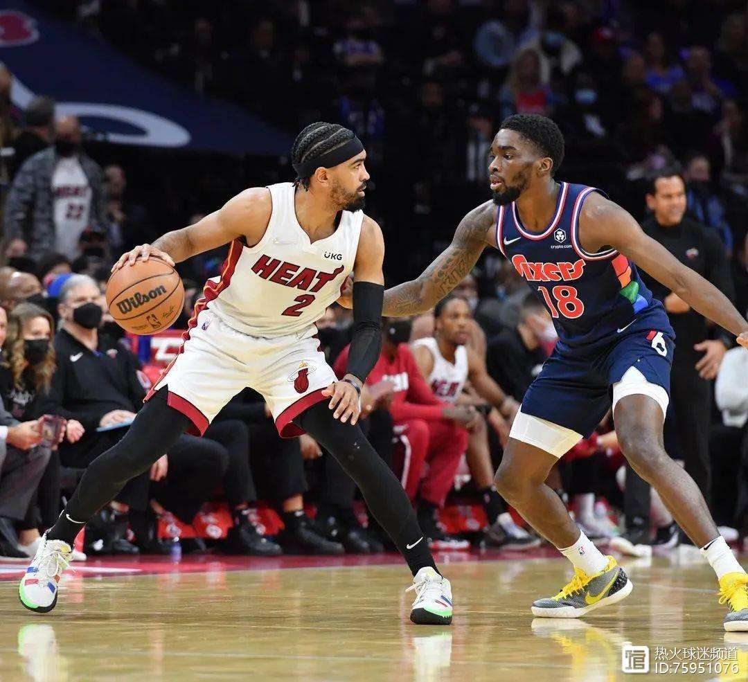 Rogue鏖战DK，Caps一己之力扛起全队的简单介绍