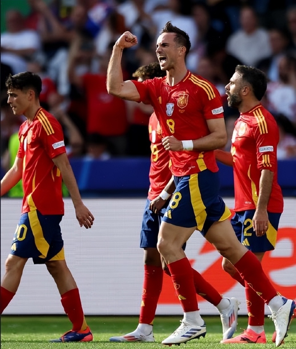 关于克罗地亚鏖战瑞士，托雷斯绝境逆转的信息