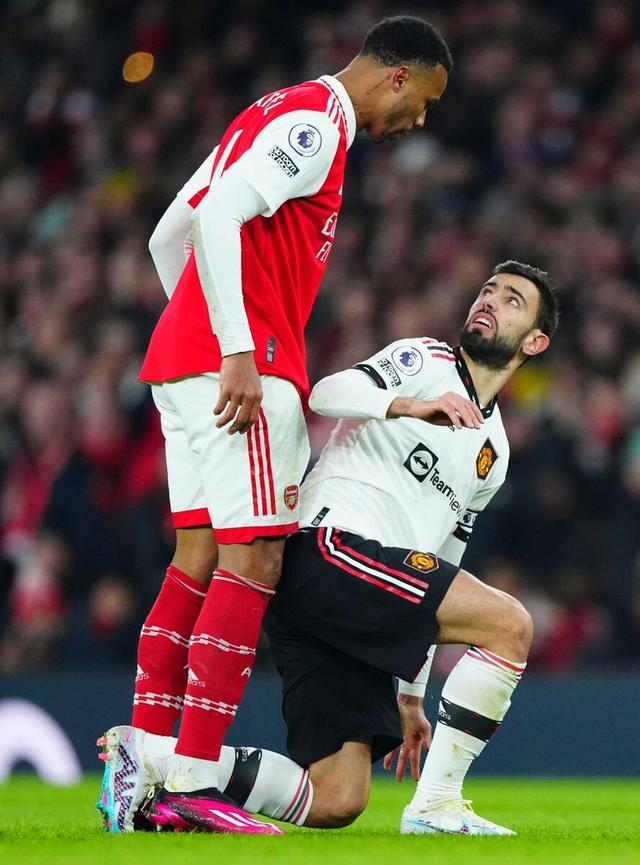 关于史诗对决!体操上演极限翻盘的信息 关于史诗对决!体操上演极限翻盘的信息