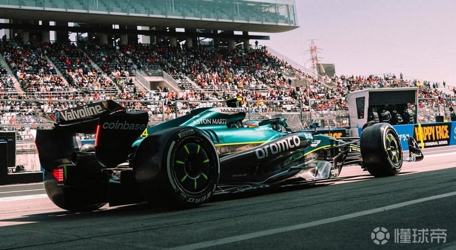 阿斯顿马丁横扫威廉姆斯，维斯塔潘刷新纪录