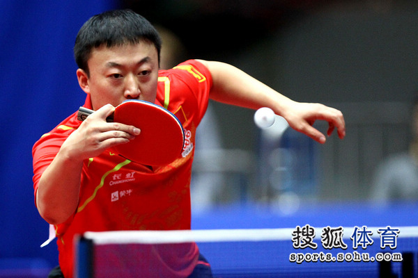 中国队完胜丹麦队,马琳点燃赛场 中国队完胜丹麦队,马琳点燃赛场