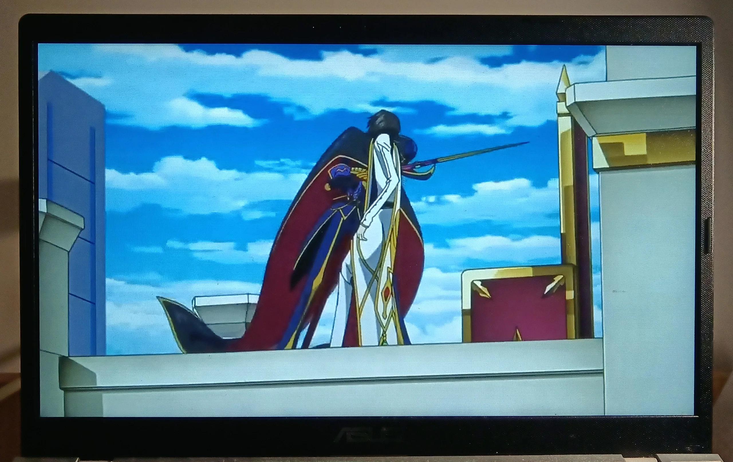 塞维利亚轻取希腊，苏亚雷斯统治全场