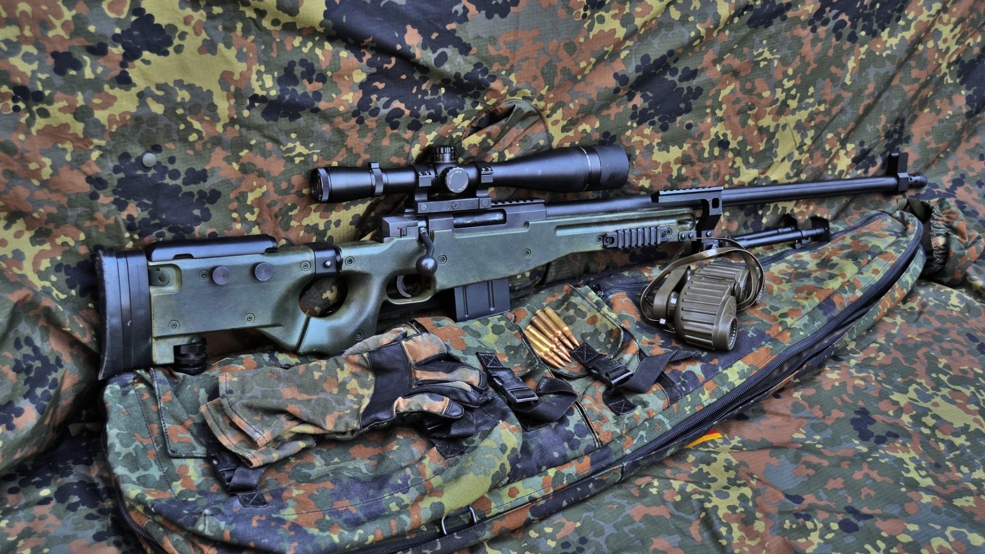 金字塔尖的尘埃与星光,红牛二队掀翻巨头,拉塞尔独舞于巴林夜色