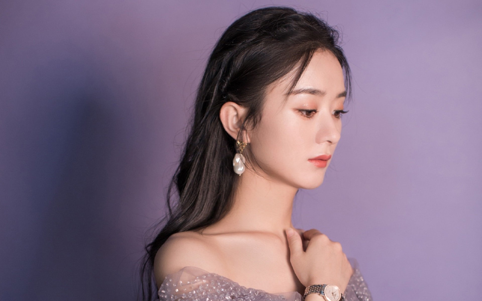 独一无二的剧本，在‘年度焦点之战’的喧嚣中，三笘薰为丹麦写下寂静的传奇