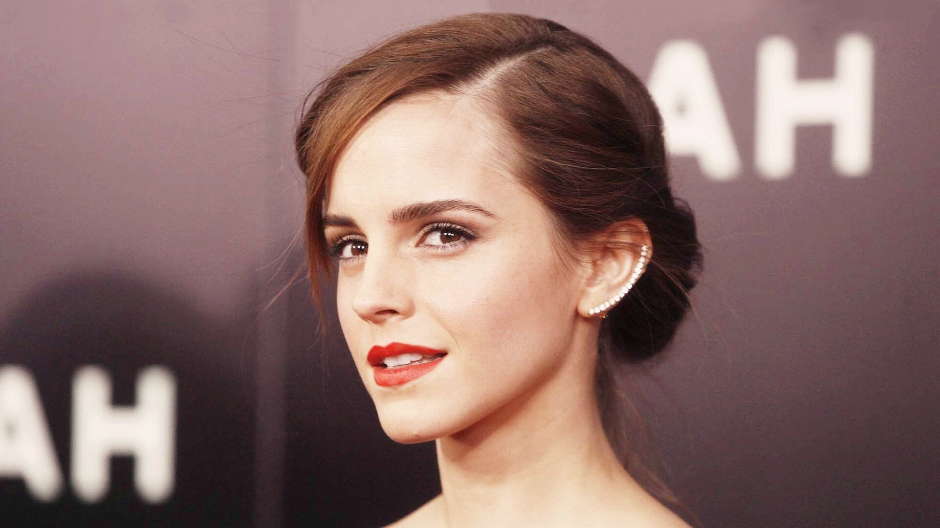 北欧极光与安第斯雄鹰的对决，孙兴慜如何用一剑封喉改写足球叙事