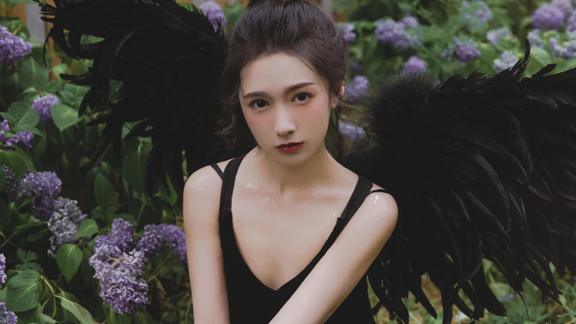 奥亚尔萨瓦尔，一记撕裂世界的弧线，一场献给洪都拉斯的落日独舞